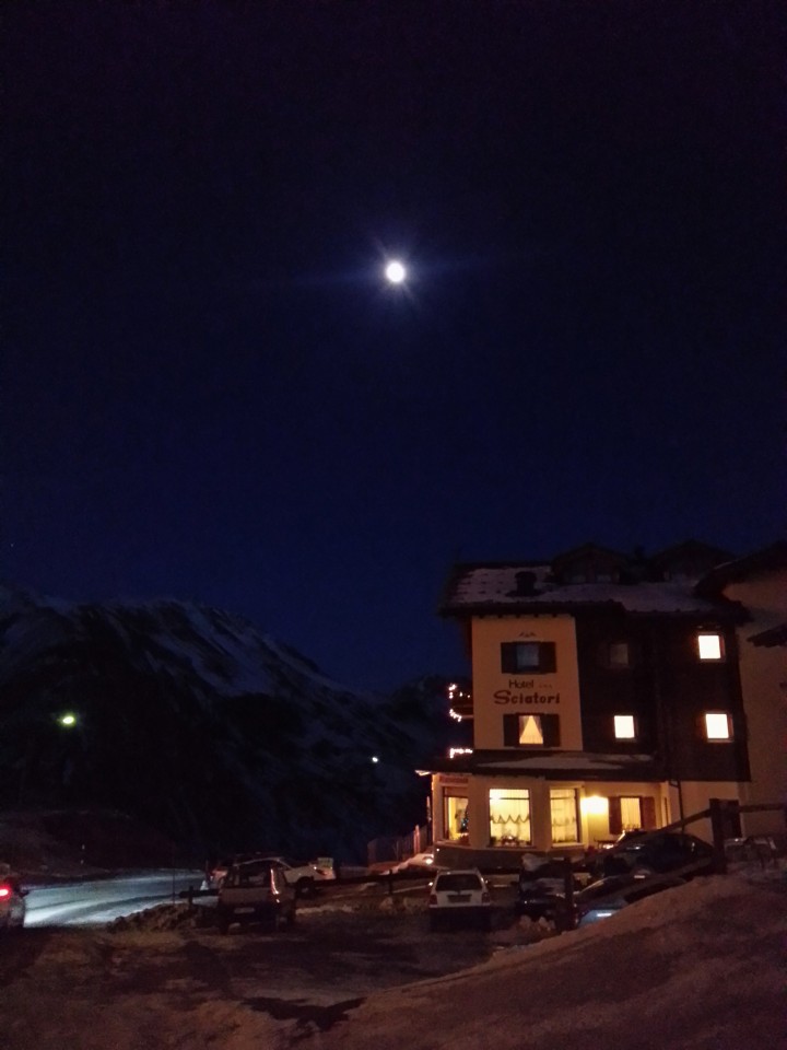 2013 dicembre 14-Livigno notturna