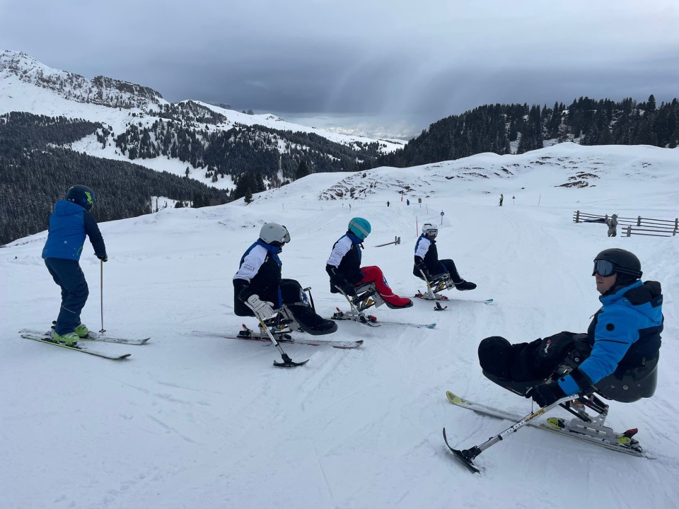 fd76973d ba16 4c3c b121 a48aef5835bc